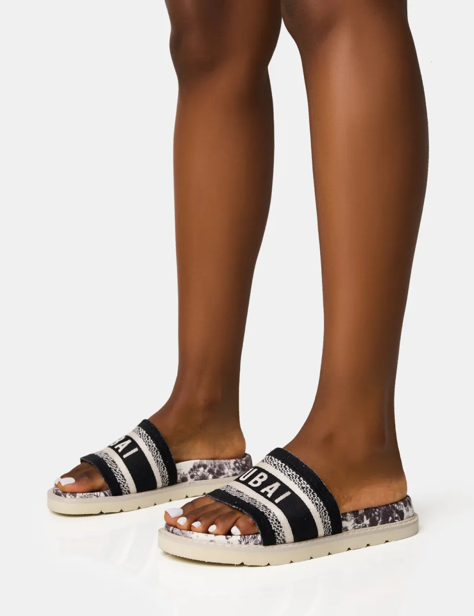 Cheap Jet Set Dubai Embroidered Sandals Flats