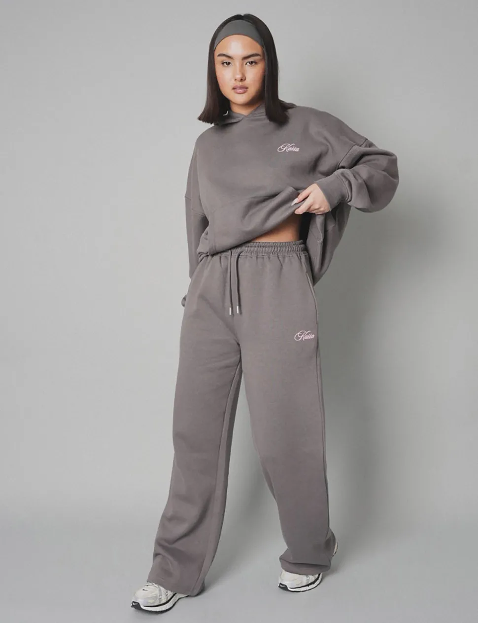 Sale Kaiia The Label Logo Wide Leg Joggers Dark Grey With Pink Sculpt & Leisure | Kaiia The Label