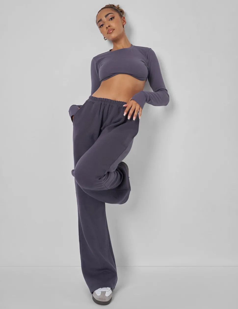Online Long Sleeve Underbust Crop Top Dark Sculpt & Leisure | Kaiia The Label