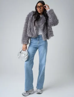 Store Short Shaggy Faux Fur Jacket Sculpt & Leisure | Kaiia The Label
